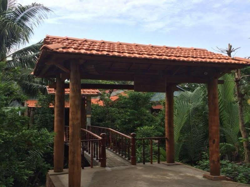 Charming Countryside Homestay Ben Tre ภายนอก รูปภาพ